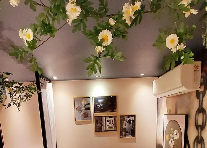 Cozy Room, Easy Access To Seoul, 5 Min Metro *
