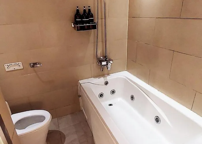 Cozy Room, Easy Access To Seoul, 5 Min Metro