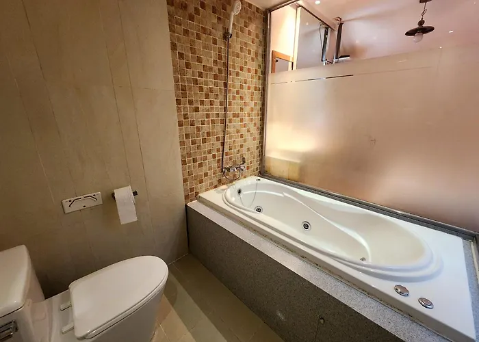 Cozy Room, Easy Access To Seoul, 5 Min Metro * 서울특별시
