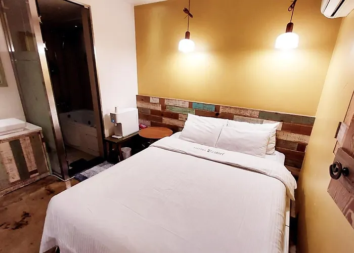 Cozy Room, Easy Access To Seoul, 5 Min Metro *